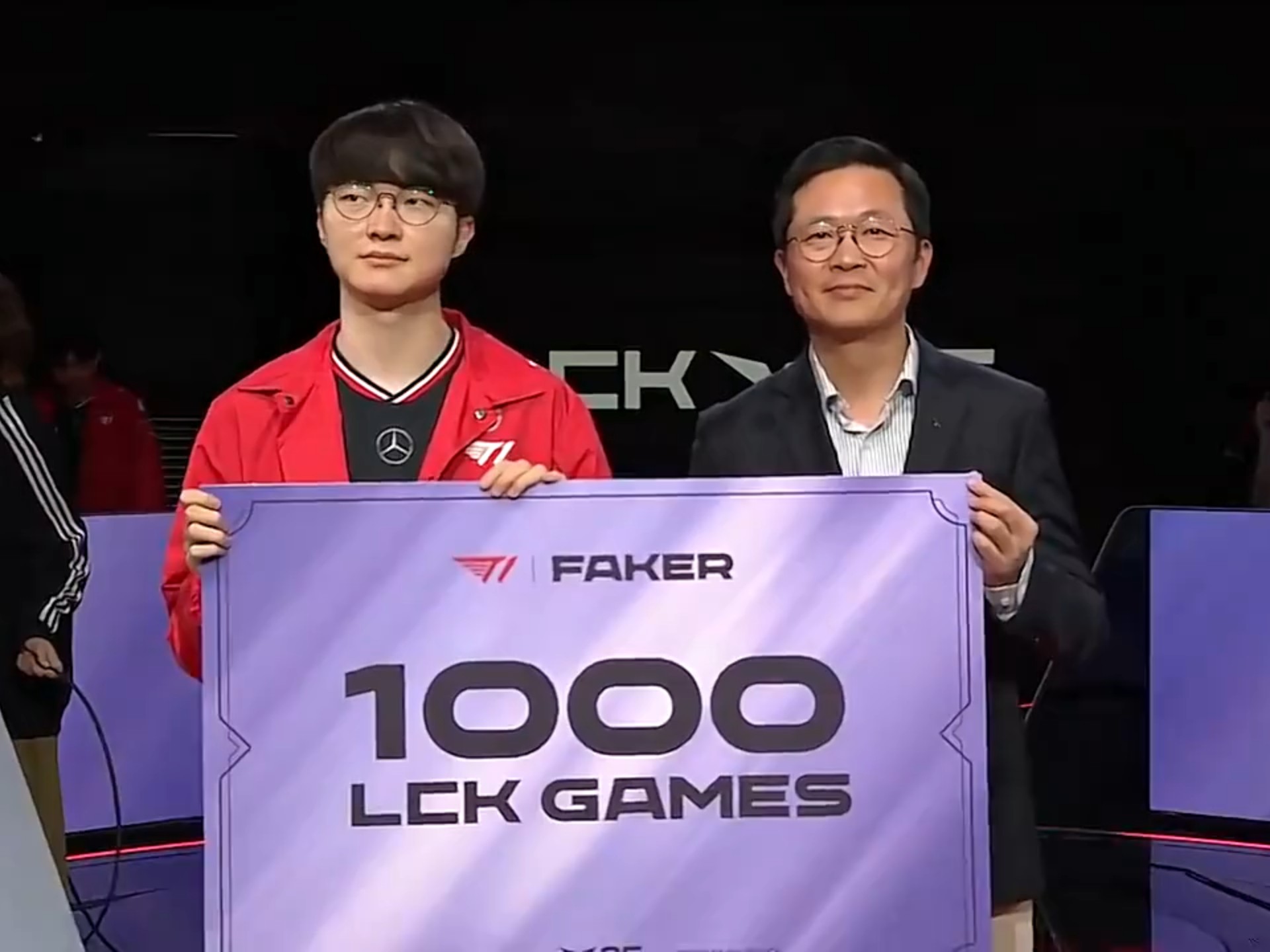 Faker爆冷击败加拿大队，回归赛场引爆全场！的简单介绍
