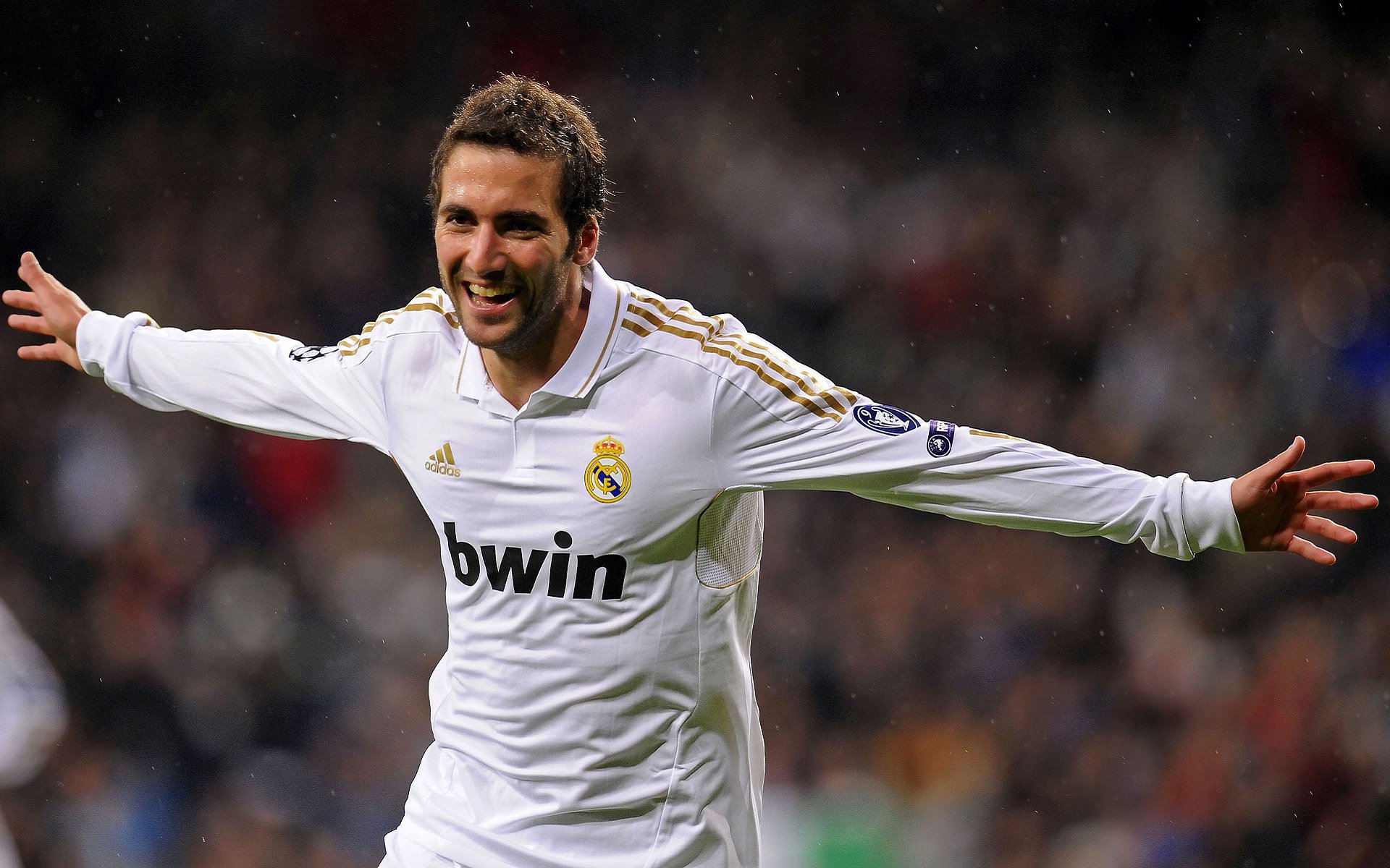 今晚总决赛前瞻:伊藤美诚伤情更新,热刺冲击连败纪录